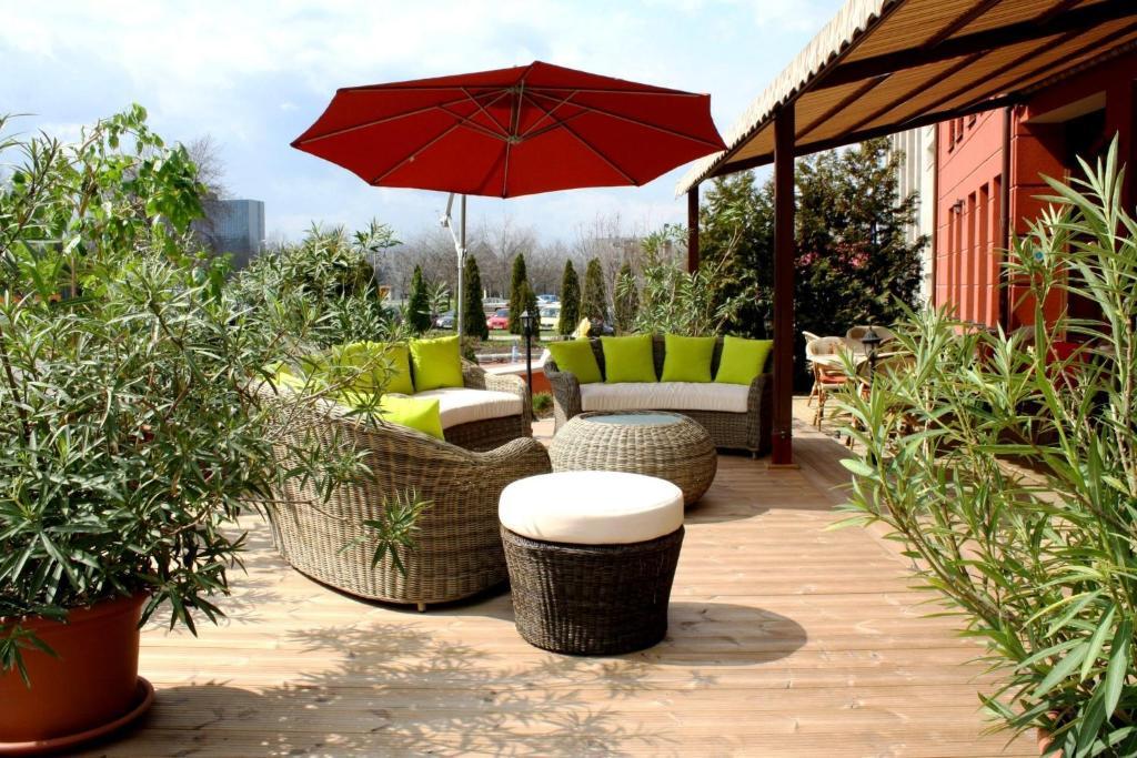 Ambrozia Etterem Es Panzio Bed & Breakfast