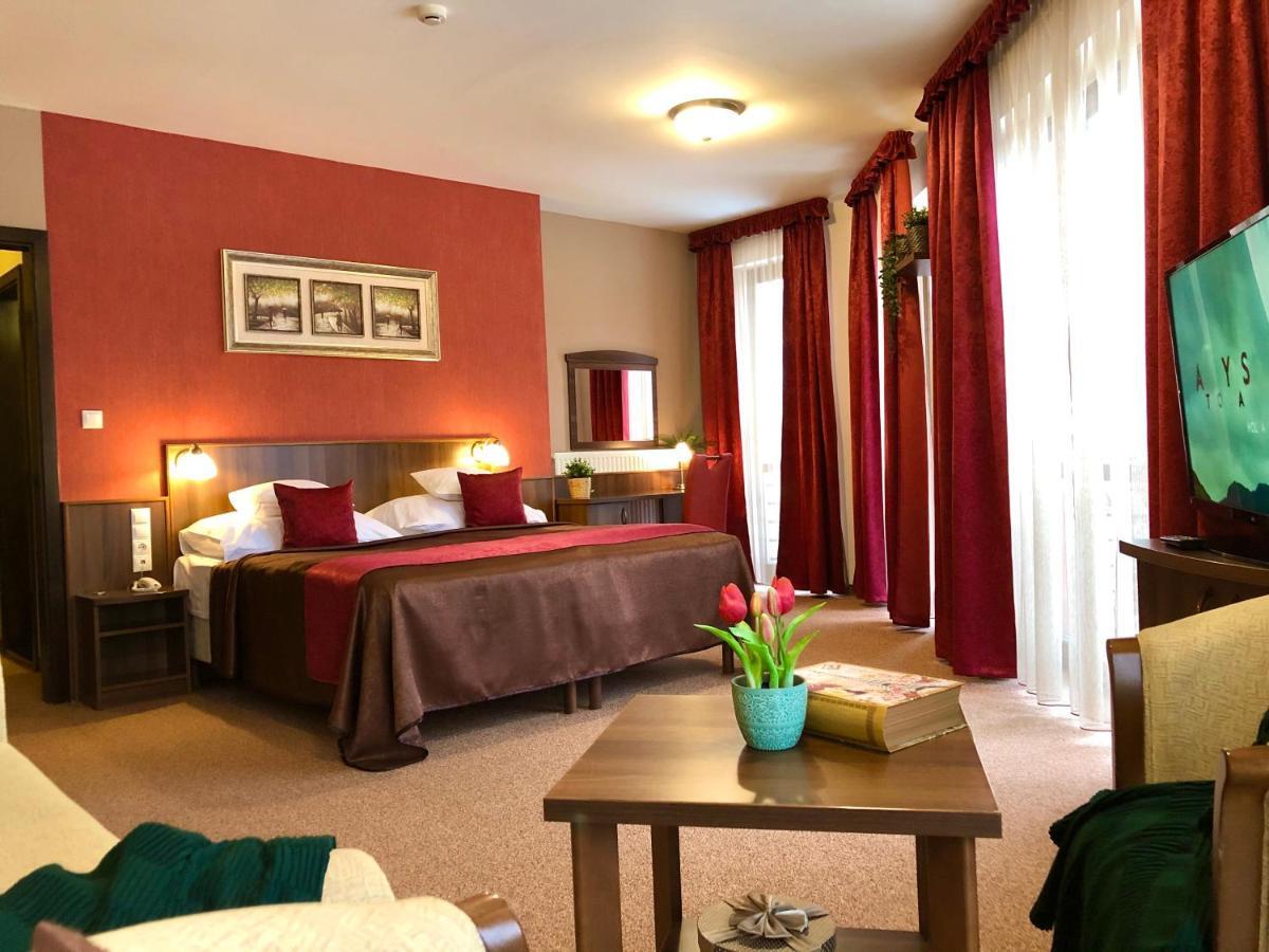 Ambrozia Etterem Es Panzio Bed & Breakfast Kazincbarcika